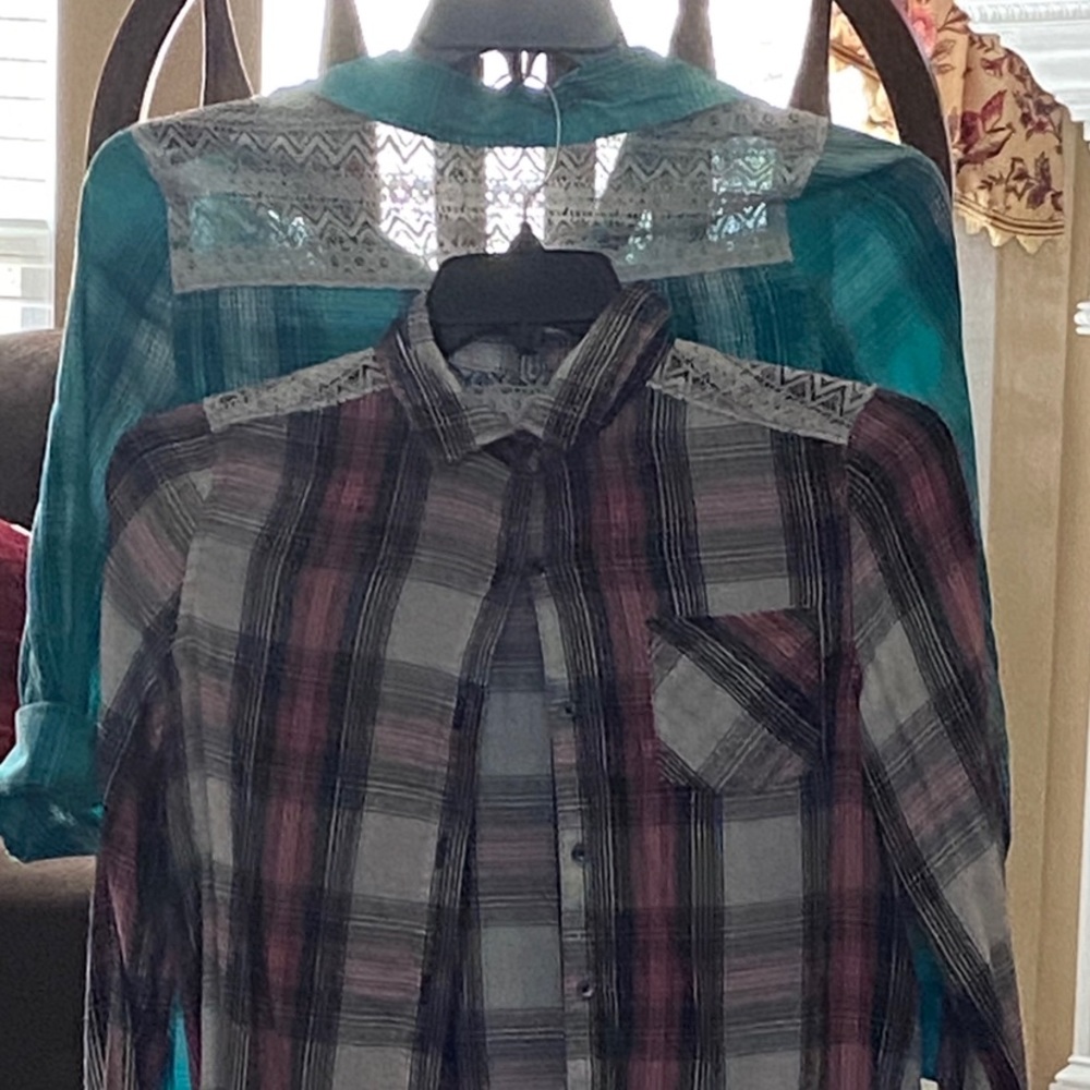 Girls long sleeve shirt